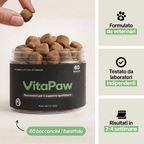 Barattolo VitaPaw da 60 bocconcini, con un bocconcino tenuto tra le dita